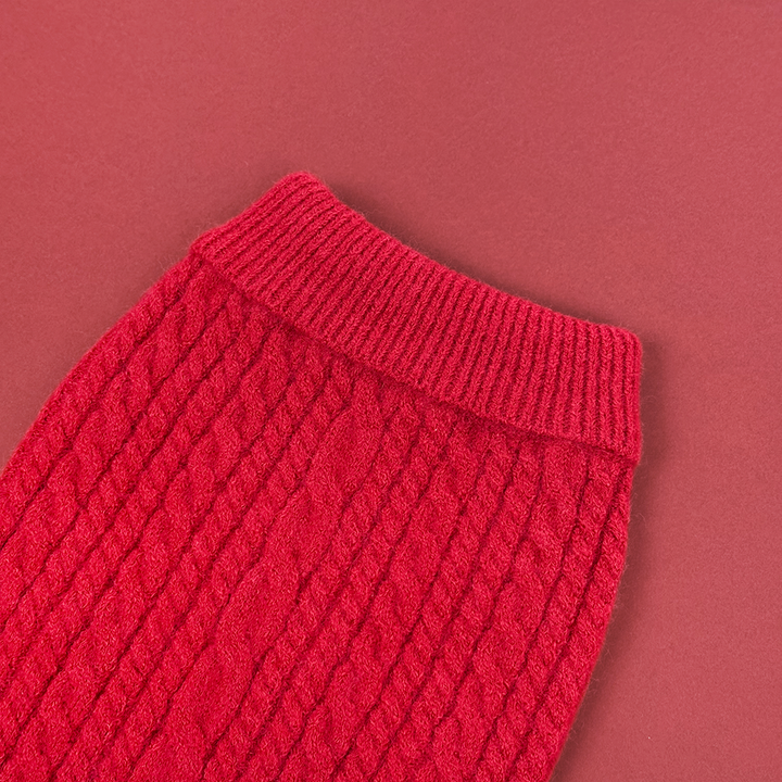 Jumper - Cable Knit Mulled Wine