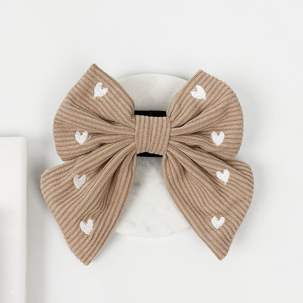 Chai Hearts Sailor Bow Tie