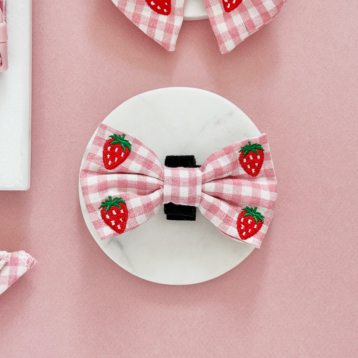 Strawberry Picnic Pup Bow Tie
